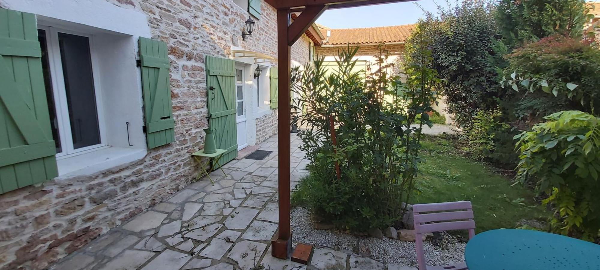 Le Gite Et Puits C'Est Tout Préty Exteriör bild